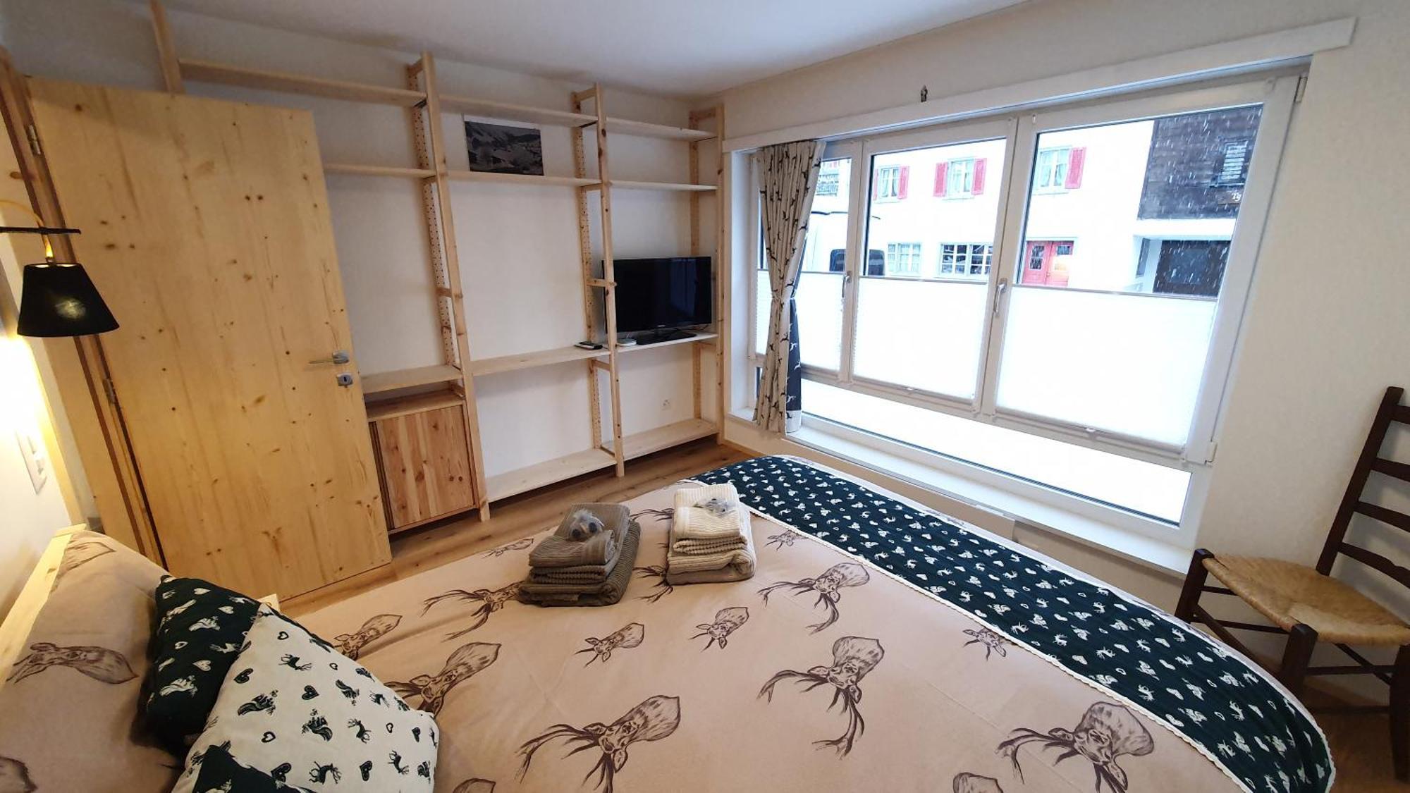 Yeti Lodge Sedrun Kamer foto
